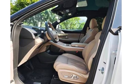 X-Peng G9 EV, 725 Max, 2025, пробіг 9 тисяч км